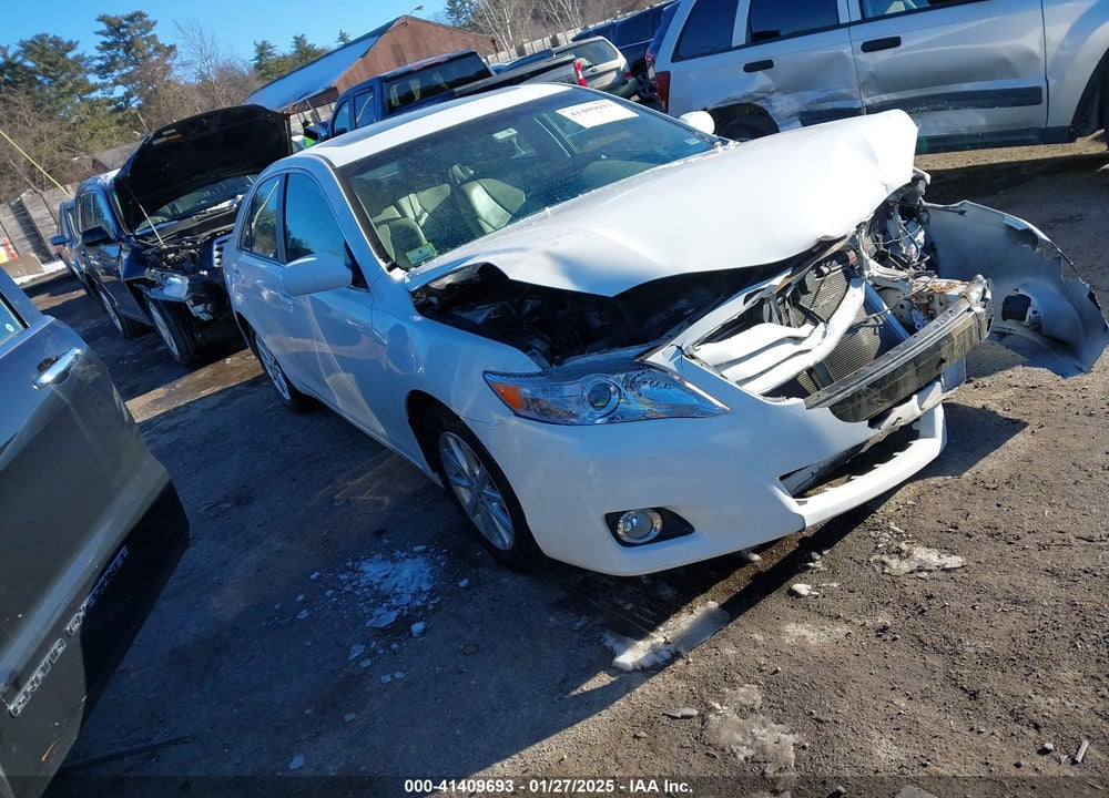 2010 TOYOTA CAMRY XLE VIN: 4T4BF3EK8AR046903