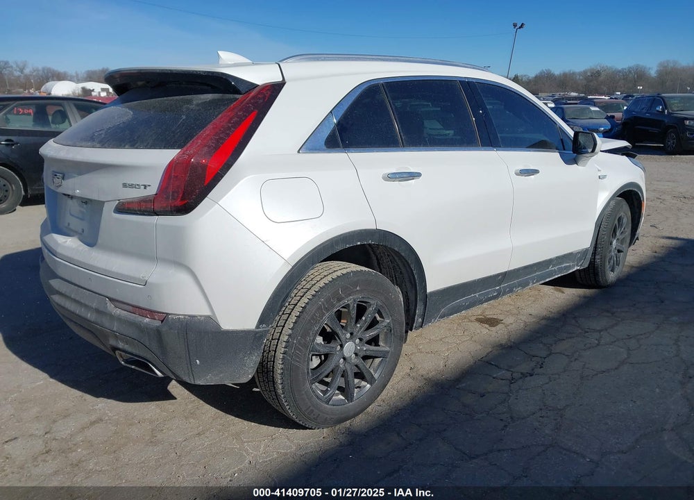 2022 CADILLAC XT4 VIN: 1GYFZBR42NF170554