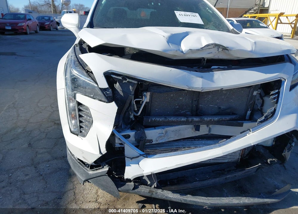 2022 CADILLAC XT4 VIN: 1GYFZBR42NF170554
