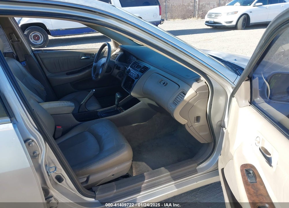 1999 HONDA ACCORD EX VIN: 1HGCG5656XA005668