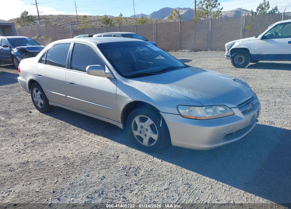 1999 HONDA ACCORD EX VIN: 1HGCG5656XA005668
