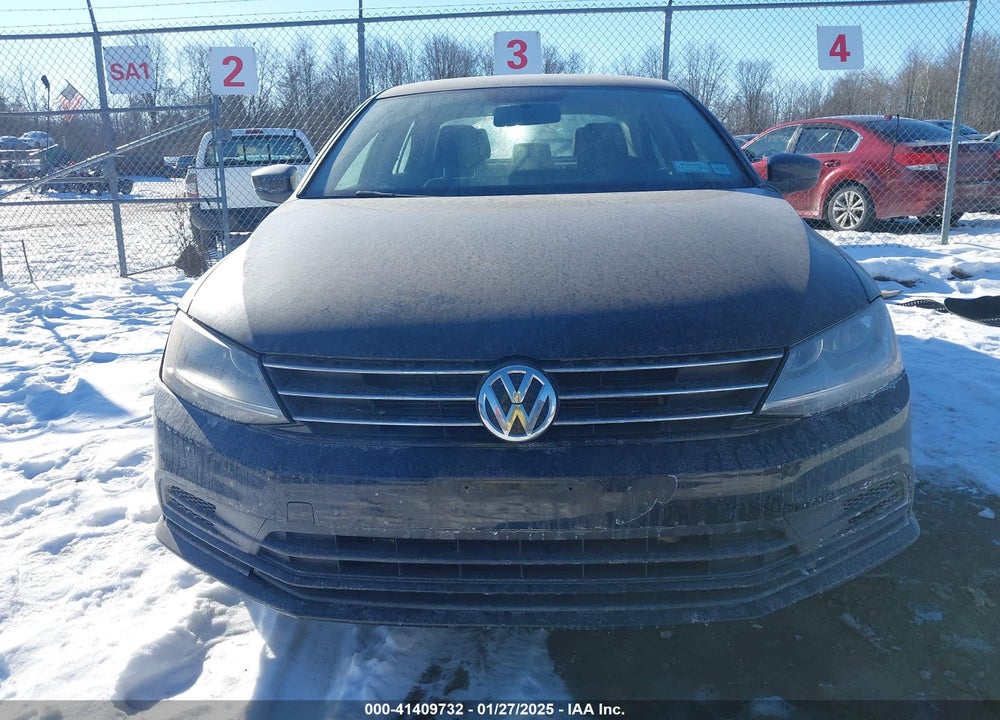 2017 VOLKSWAGEN JETTA VIN: 3VW2B7AJ7HM370032