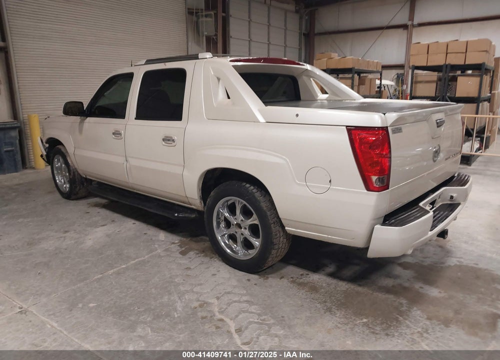 2005 CADILLAC ESCALADE EXT STANDARD VIN: 3GYEK62N65G222485