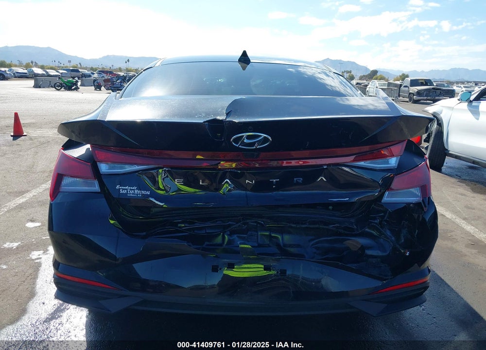 2023 HYUNDAI ELANTRA VIN: KMHLS4AG9PU624243