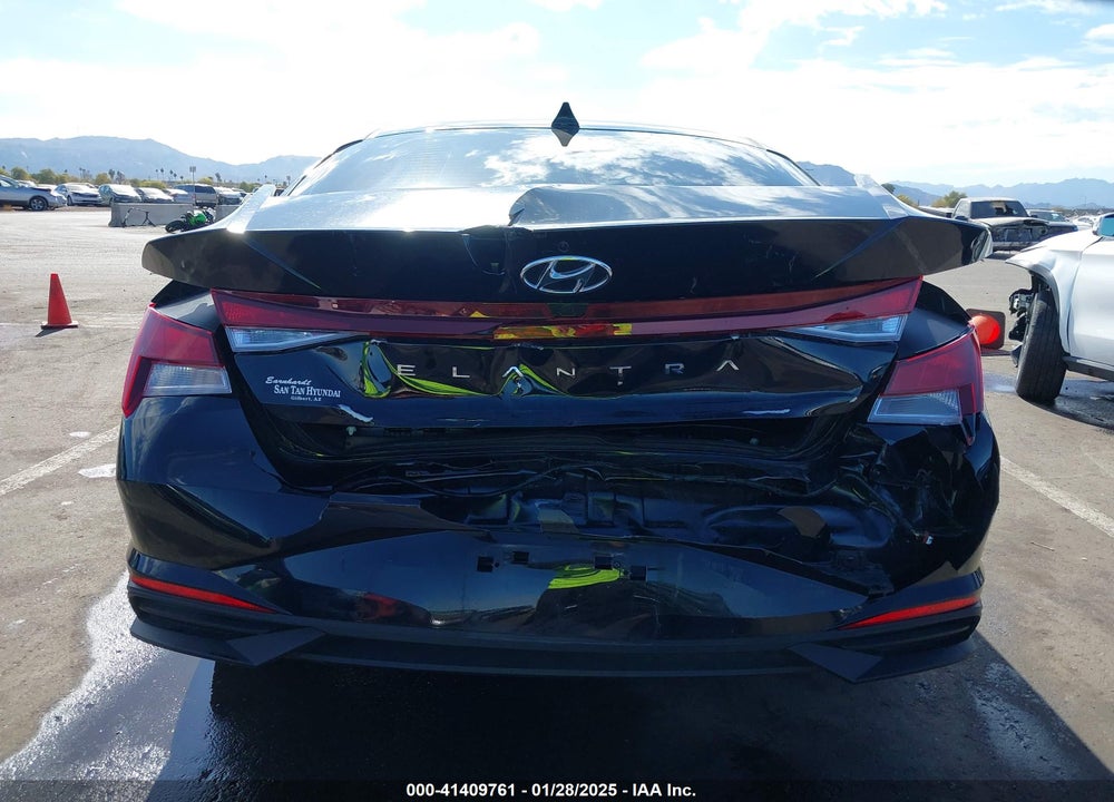 2023 HYUNDAI ELANTRA VIN: KMHLS4AG9PU624243
