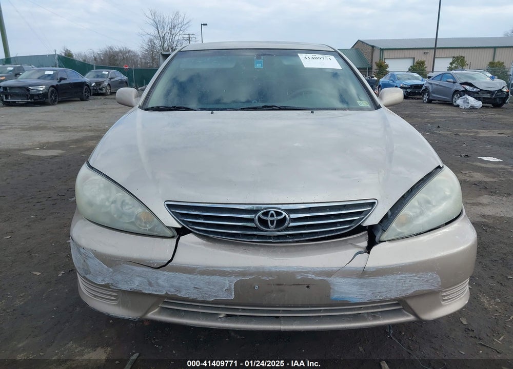 2005 TOYOTA CAMRY VIN: 4T1BE30K55U591368