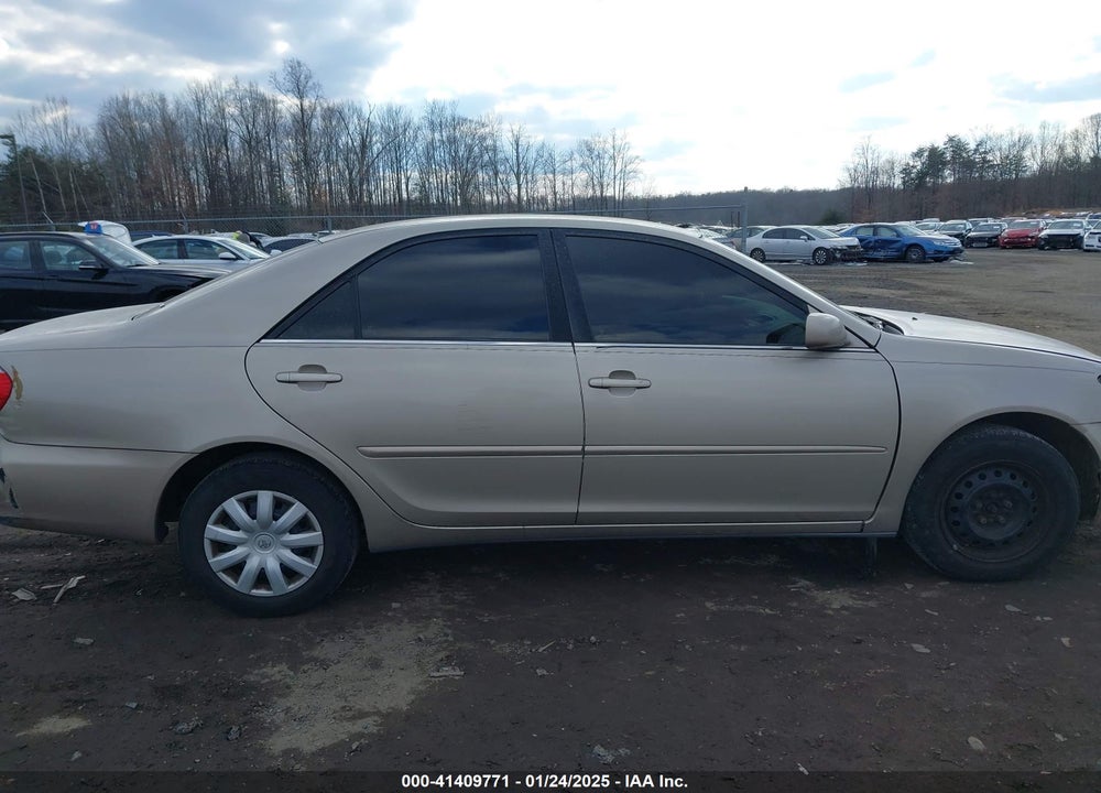 2005 TOYOTA CAMRY VIN: 4T1BE30K55U591368