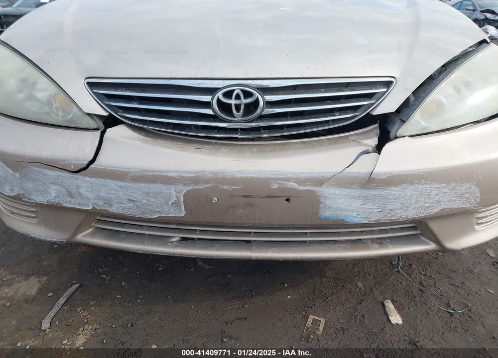 2005 TOYOTA CAMRY VIN: 4T1BE30K55U591368