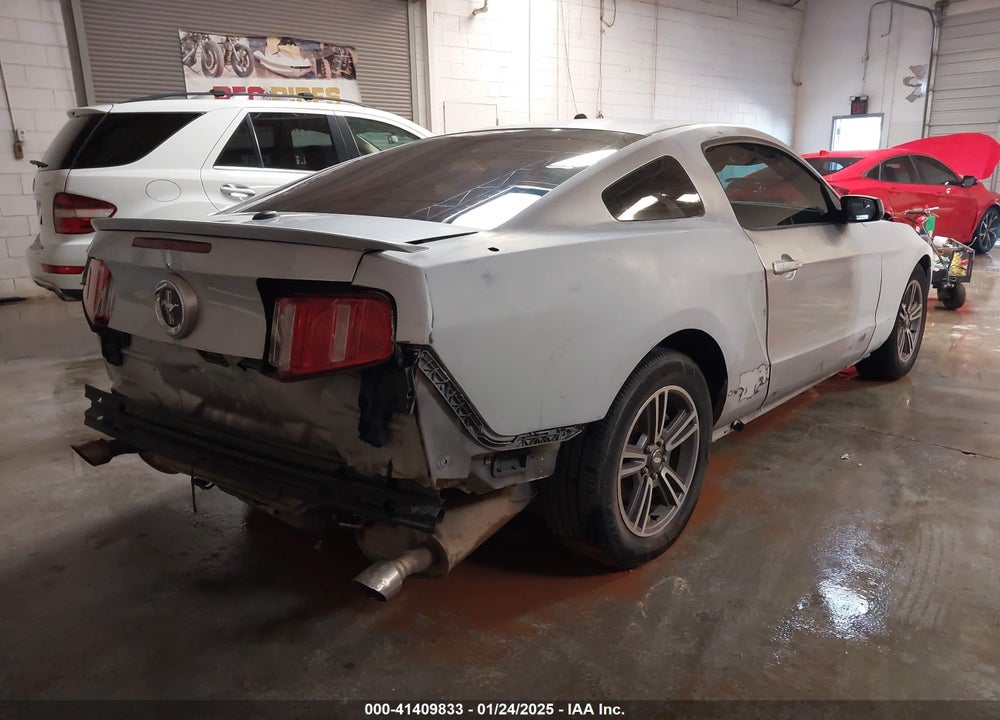 2011 FORD MUSTANG V6 PREMIUM VIN: 1ZVBP8AM4B5111707