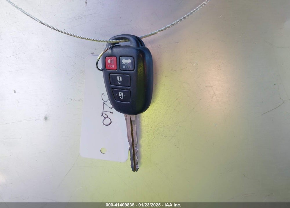 2015 TOYOTA CAMRY VIN: 4T1BF1FK4FU059281