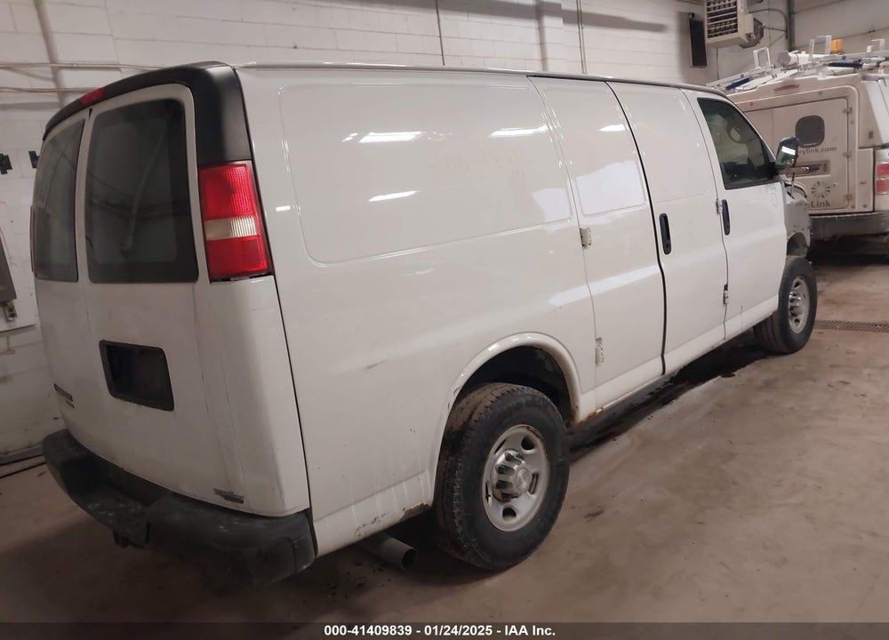 2015 CHEVROLET EXPRESS 2500 WORK VAN VIN: 1GCWGFFF7F1105321