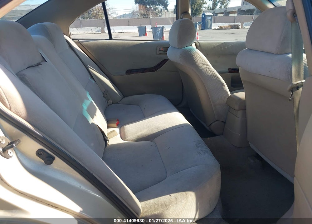 2001 MITSUBISHI GALANT ES VIN: 4A3AA46G21E017266
