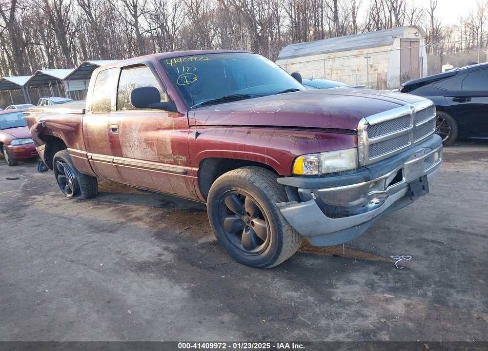 2000 DODGE RAM 1500 ST VIN: 3B7HC13Y2YM202185