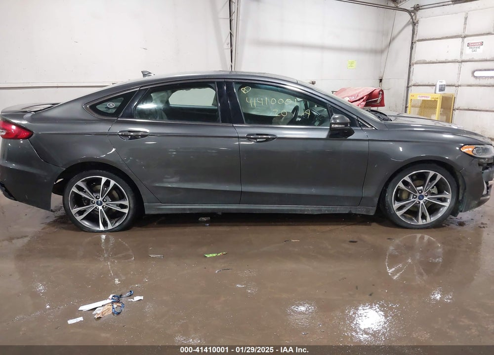 2020 FORD FUSION VIN: 3FA6P0D9XLR138007