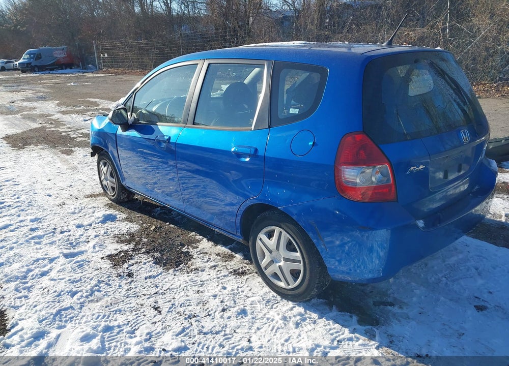 2008 HONDA FIT VIN: JHMGD38428S071114