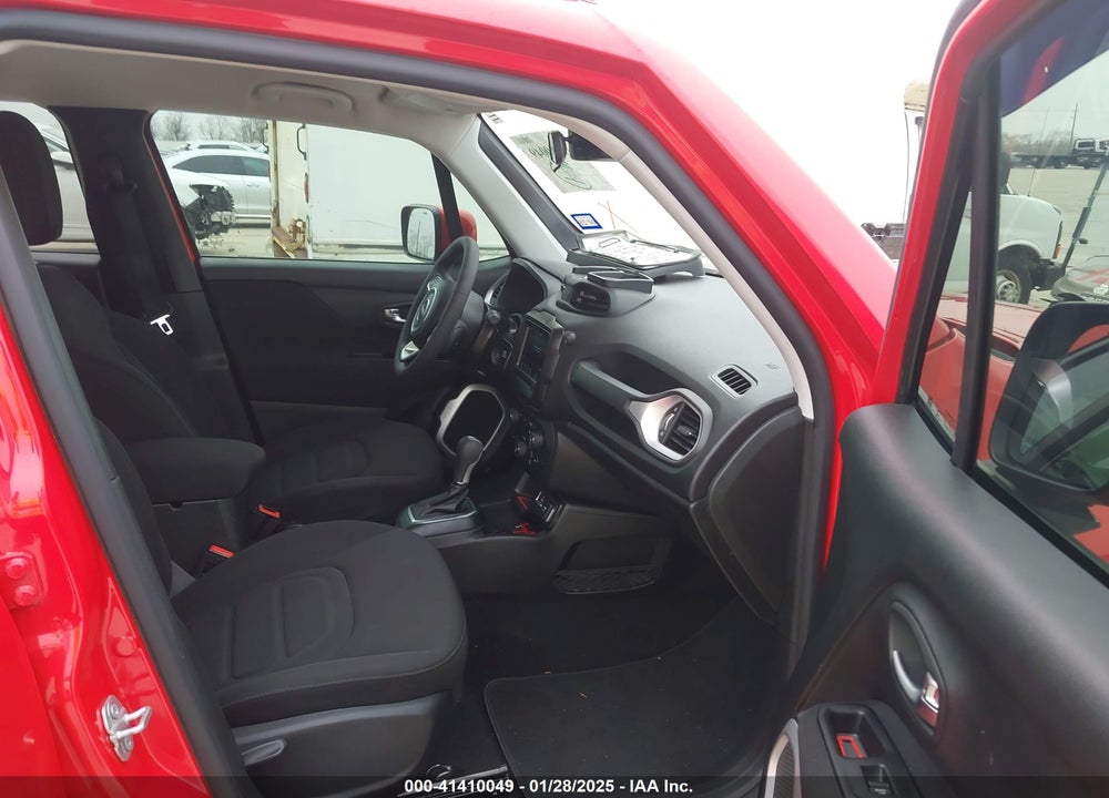2021 JEEP RENEGADE LATITUDE FWD VIN: ZACNJCBBXMPM21045