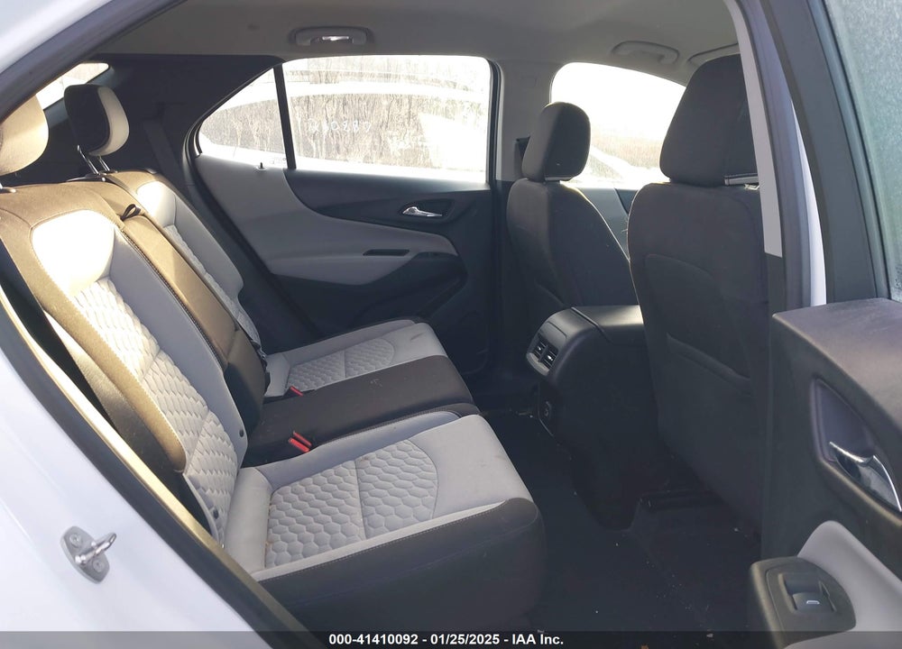 2019 CHEVROLET EQUINOX LS VIN: 2GNAXHEV7K6176662