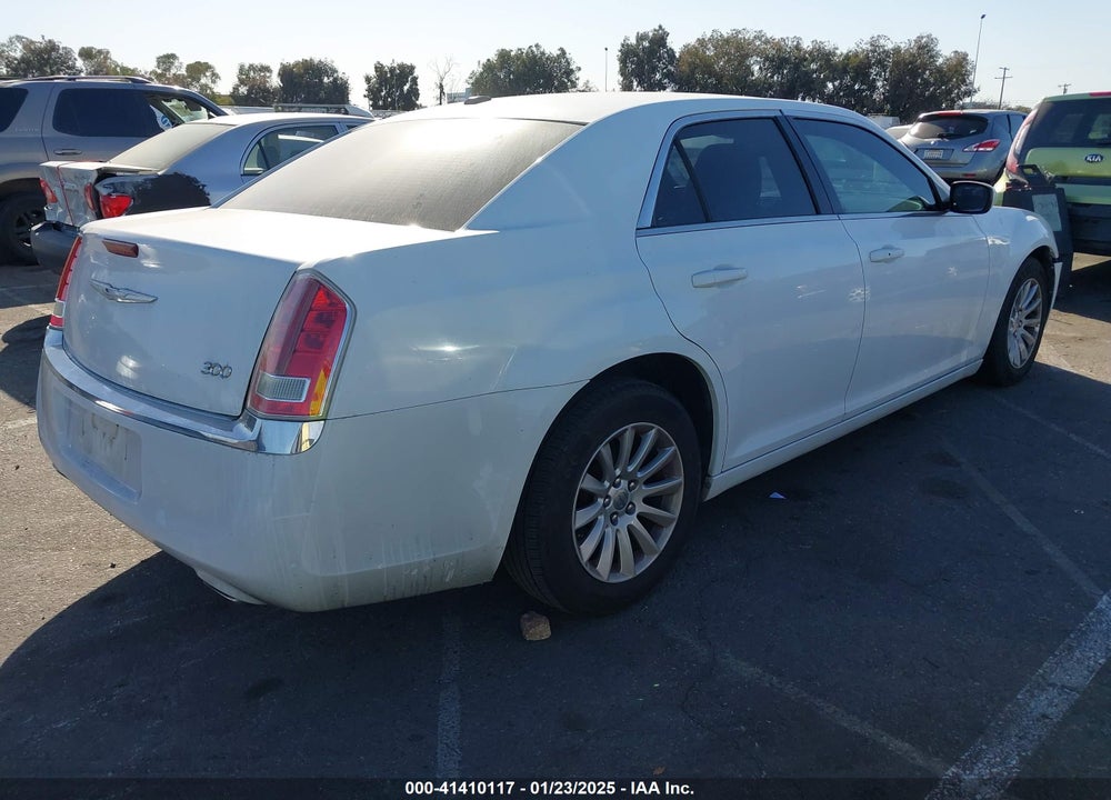 2013 CHRYSLER 300 MOTOWN VIN: 2C3CCAAGXDH627476