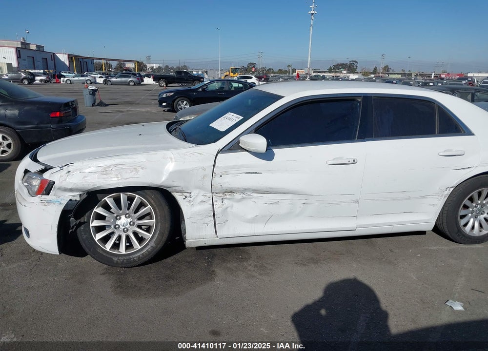 2013 CHRYSLER 300 MOTOWN VIN: 2C3CCAAGXDH627476