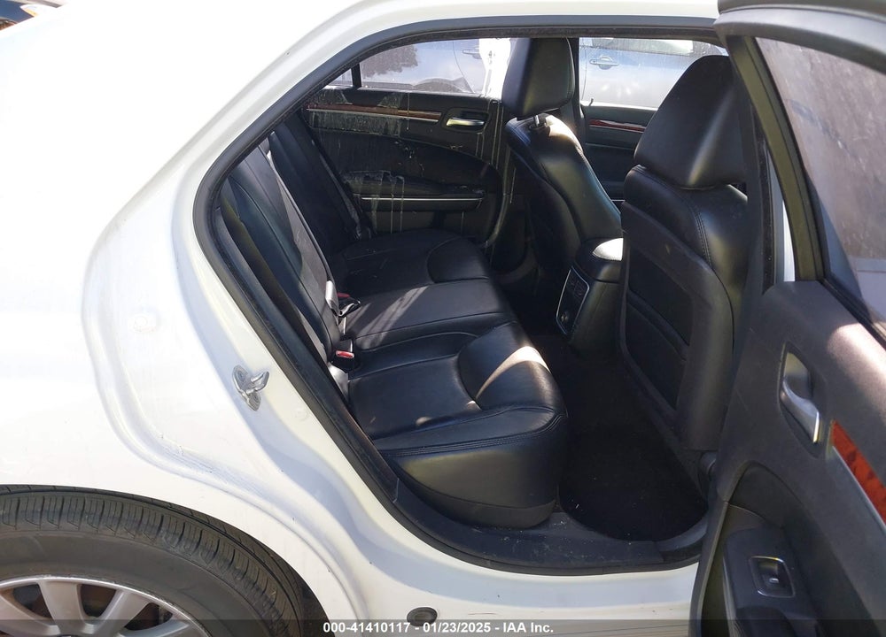 2013 CHRYSLER 300 MOTOWN VIN: 2C3CCAAGXDH627476