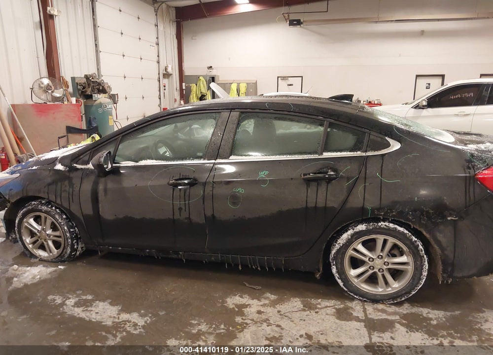 2018 CHEVROLET CRUZE VIN: 1G1BE5SM2J7119676