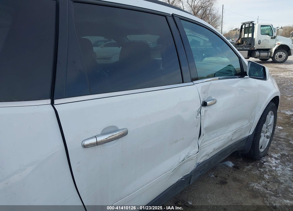 2016 CHEVROLET TRAVERSE VIN: 1GNKVGKD4GJ259640