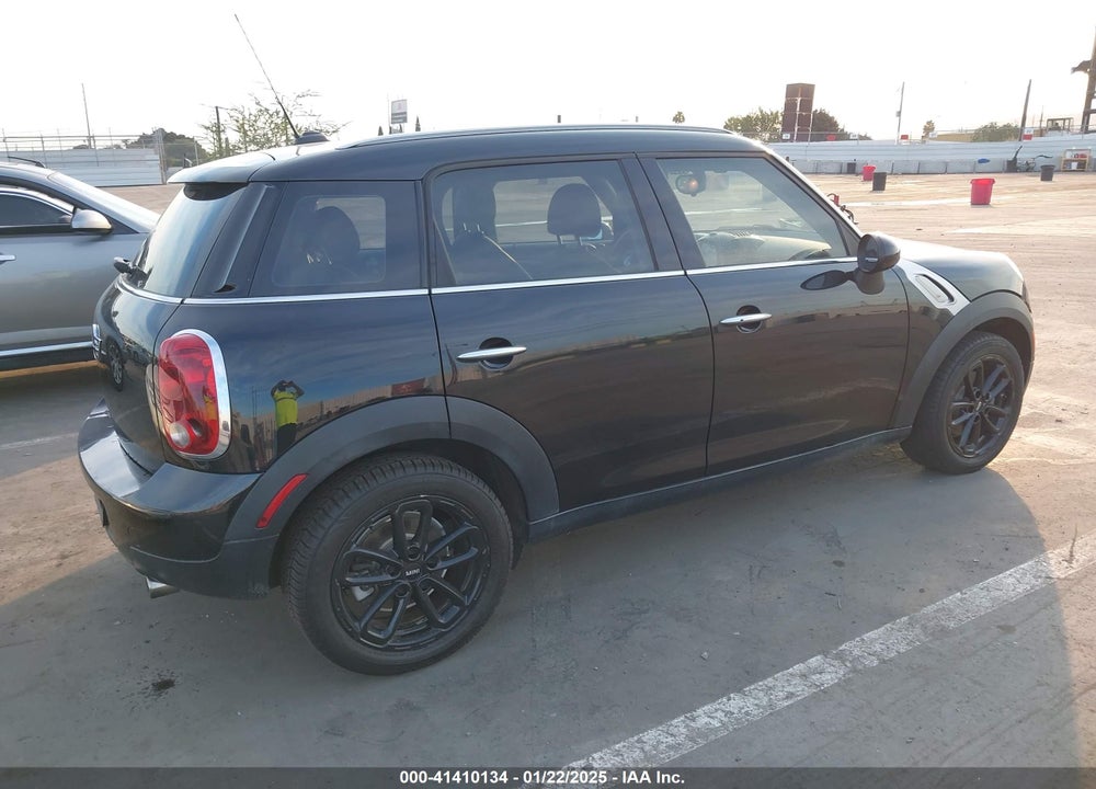 2015 MINI COUNTRYMAN COOPER VIN: WMWZB3C59FWM33197