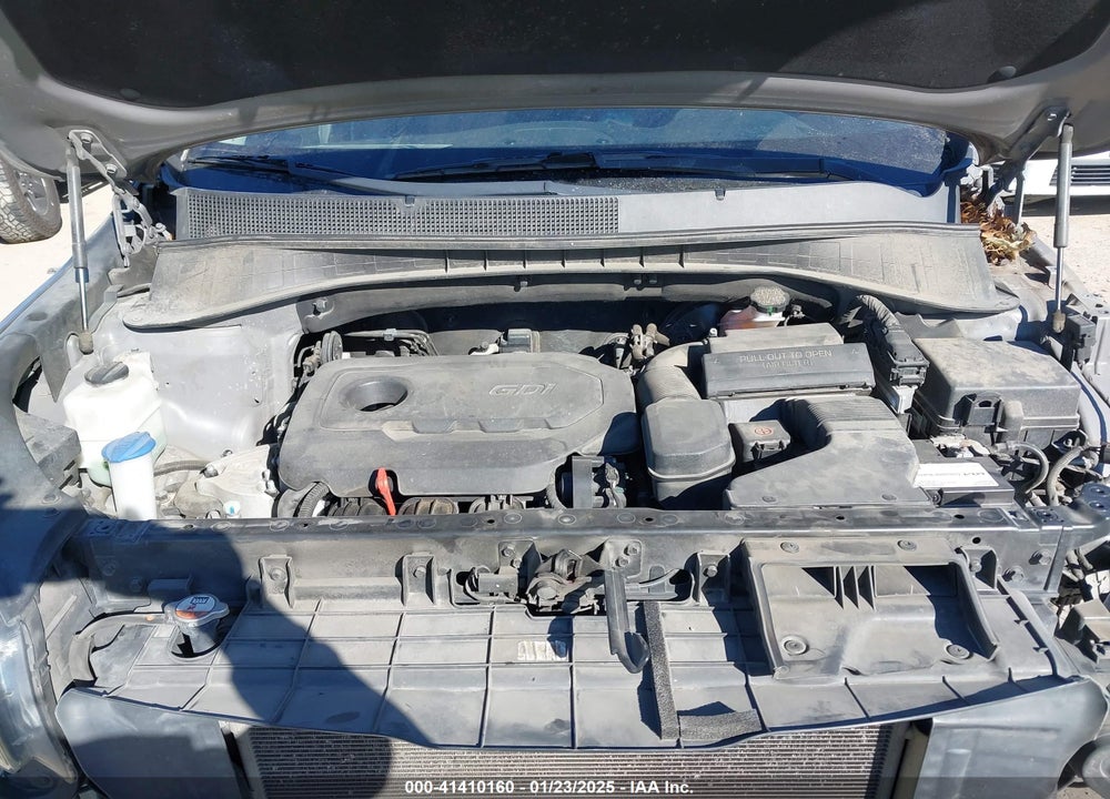 2018 KIA SORENTO 2.4L LX VIN: 5XYPG4A30JG339556