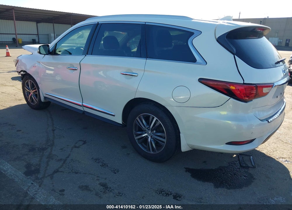 2017 INFINITI QX60 VIN: 5N1DL0MM6HC506590