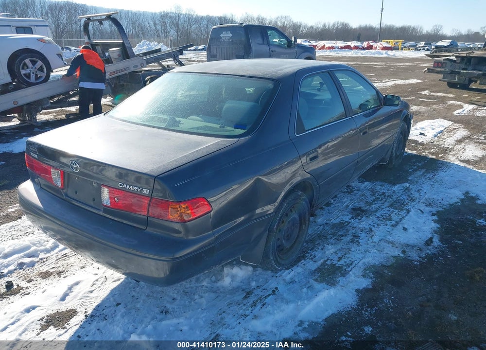 2001 TOYOTA CAMRY CE VIN: 4T1BG22K91U854800