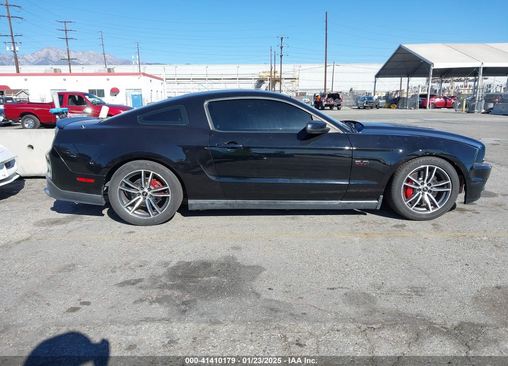 2011 FORD MUSTANG VIN: 1ZVBP8CF0B5103571