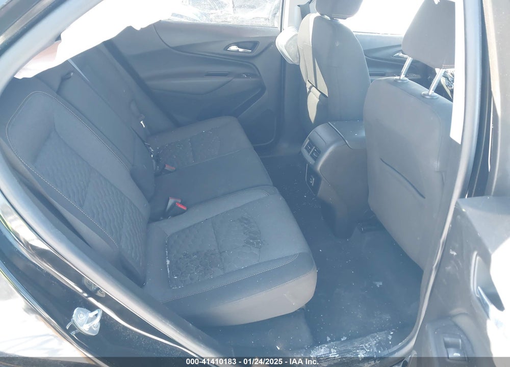 2021 CHEVROLET EQUINOX VIN: 2GNAXUEV4M6108685