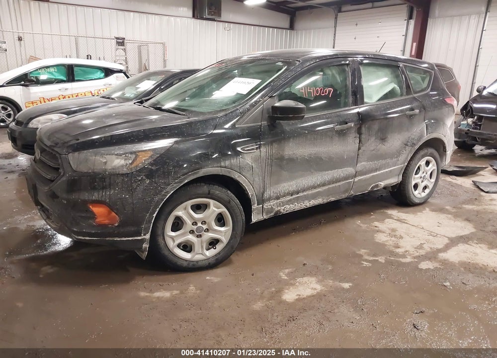 2018 FORD ESCAPE VIN: 1FMCU0F72JUA28457