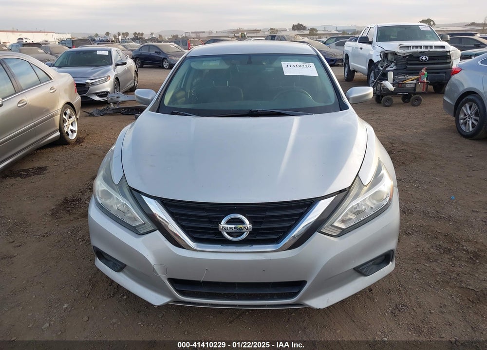 2017 NISSAN ALTIMA VIN: 1N4AL3AP9HC200805