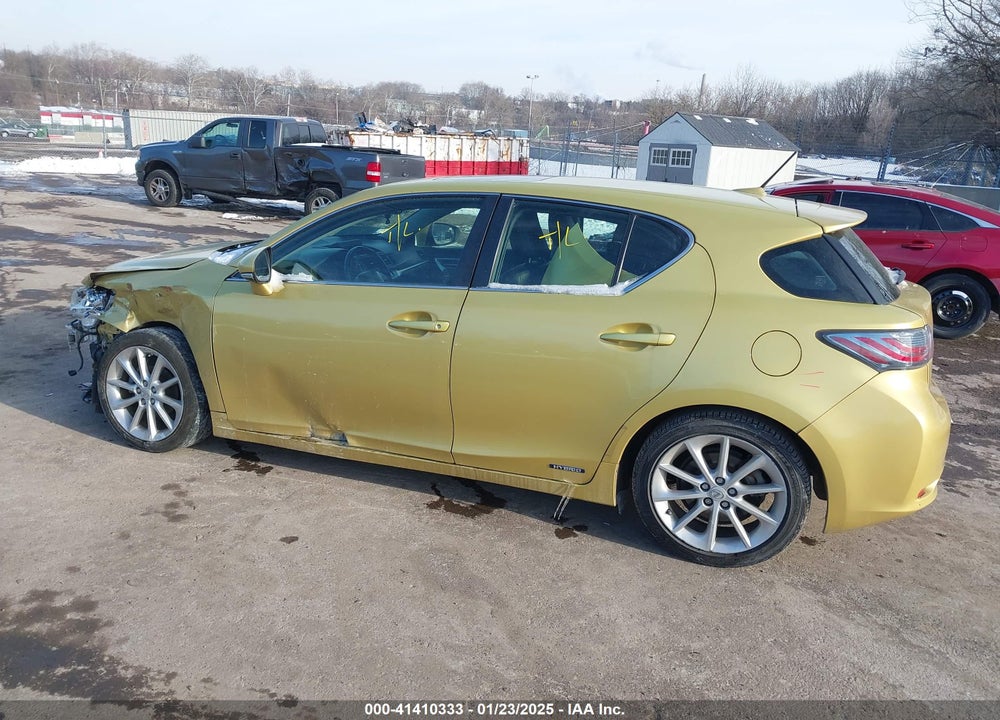 2012 LEXUS CT 200H VIN: JTHKD5BH8C2077347