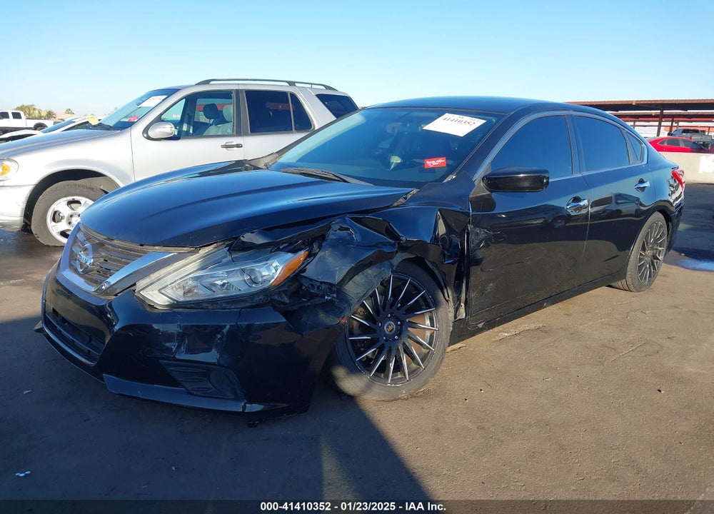 2017 NISSAN ALTIMA VIN: 1N4AL3AP7HC110925