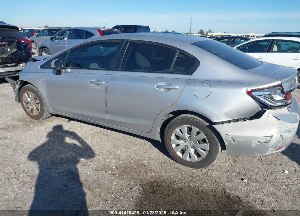 2015 HONDA CIVIC LX VIN: 19XFB2F51FE026965