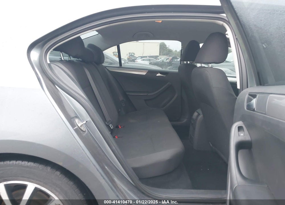 2016 VOLKSWAGEN JETTA 1.4T SE VIN: 3VWD67AJ2GM315418