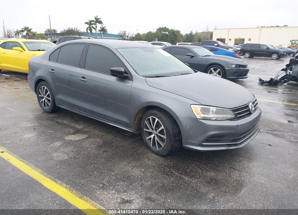 2016 VOLKSWAGEN JETTA 1.4T SE VIN: 3VWD67AJ2GM315418