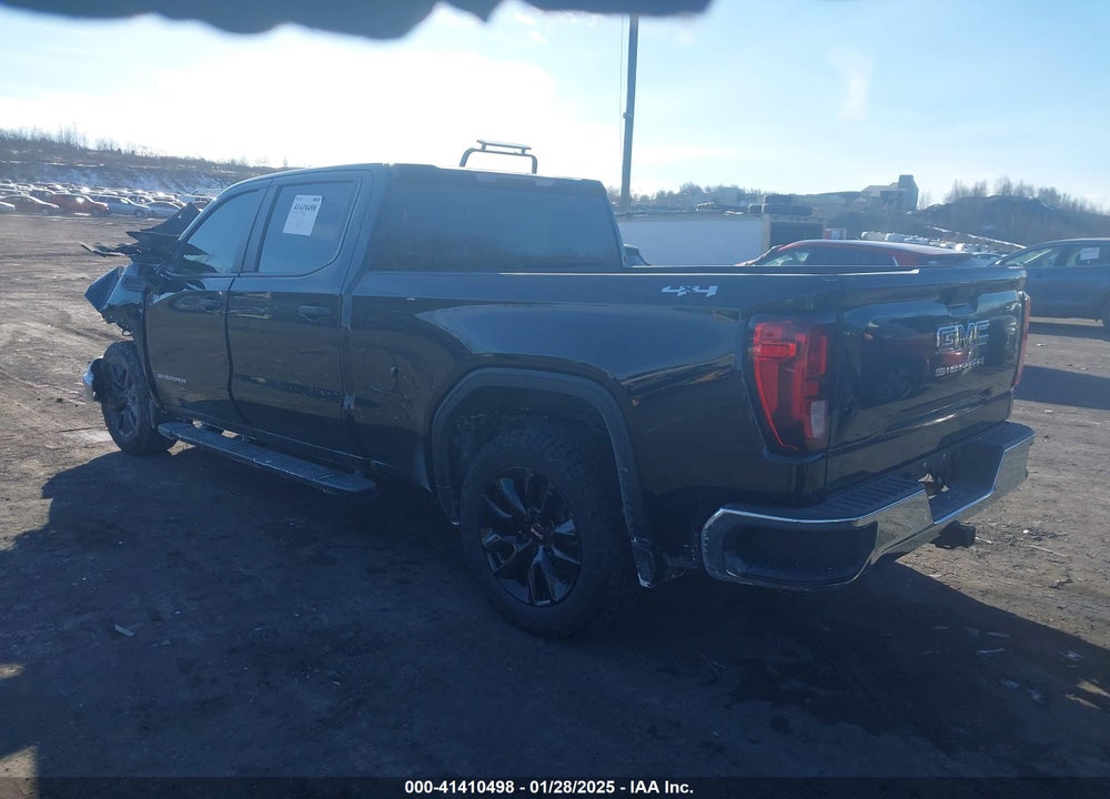 2022 GMC SIERRA 1500 VIN: 1GTUUAED5NZ560803
