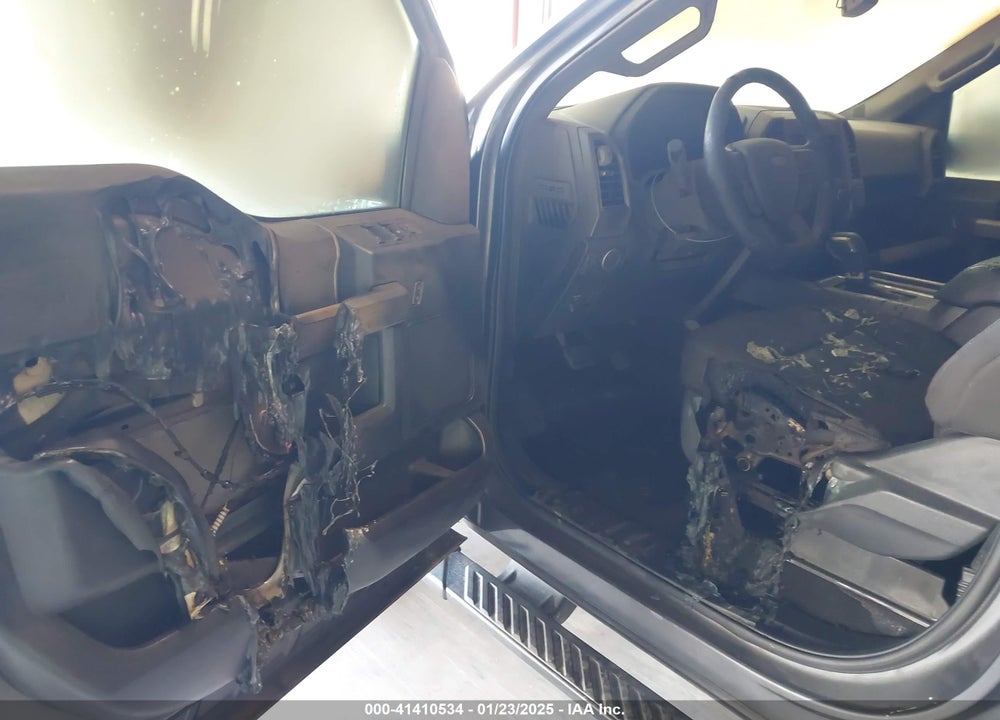 2019 FORD F-150 XLT VIN: 1FTEW1E40KKD47275