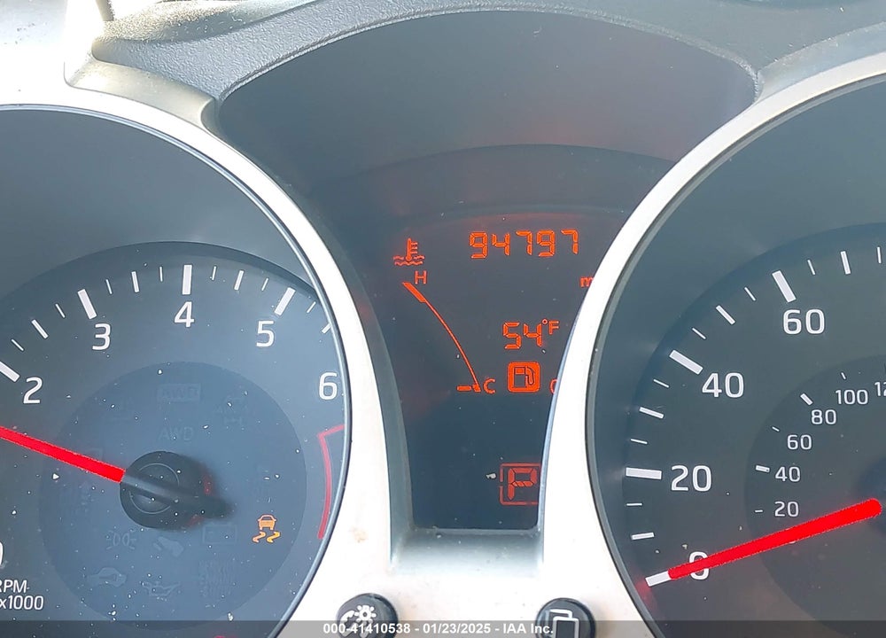 2014 NISSAN JUKE S VIN: JN8AF5MR3ET451040