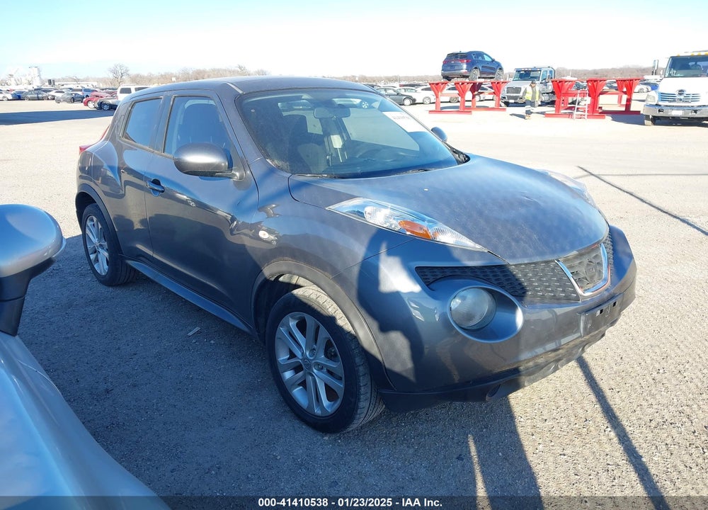 2014 NISSAN JUKE S VIN: JN8AF5MR3ET451040