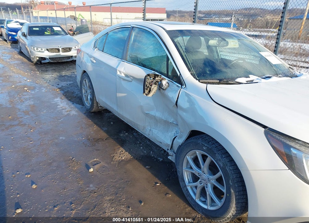 2018 SUBARU LEGACY VIN: 4S3BNEK64J3040106