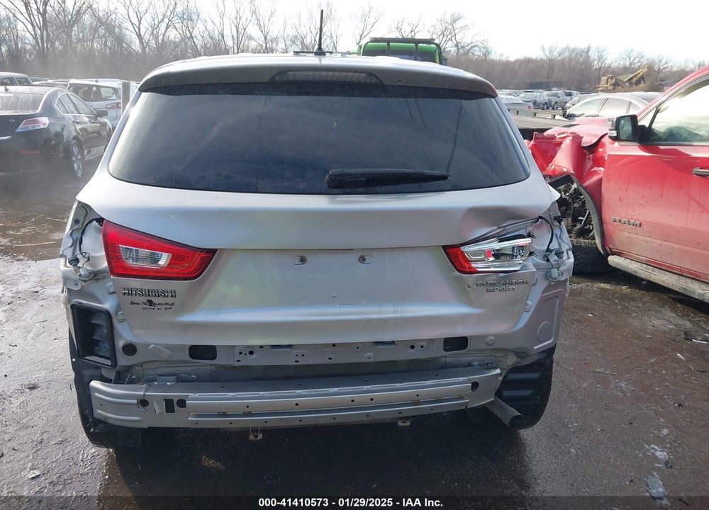 2015 MITSUBISHI OUTLANDER SPORT ES VIN: 4A4AP3AU9FE023560