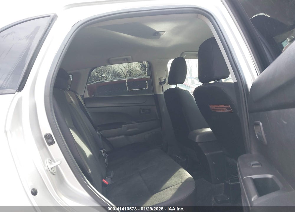2015 MITSUBISHI OUTLANDER SPORT ES VIN: 4A4AP3AU9FE023560
