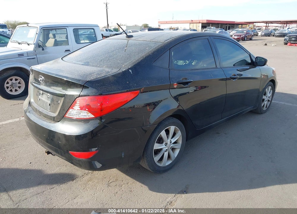 2014 HYUNDAI ACCENT VIN: KMHCU4AE6EU617501