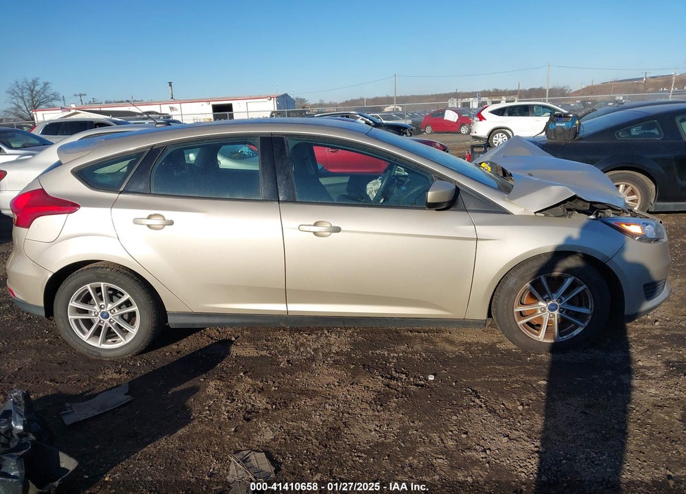 2018 FORD FOCUS VIN: 1FADP3K20JL263902