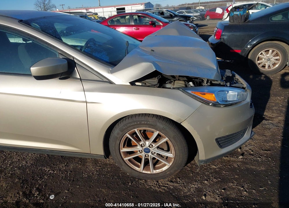 2018 FORD FOCUS VIN: 1FADP3K20JL263902