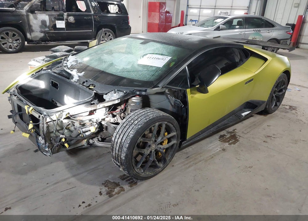 2017 LAMBORGHINI HURACAN LP580-2 VIN: ZHWUC2ZF1HLA07720